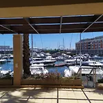 Unique 3 Bedroom In V A Waterfront